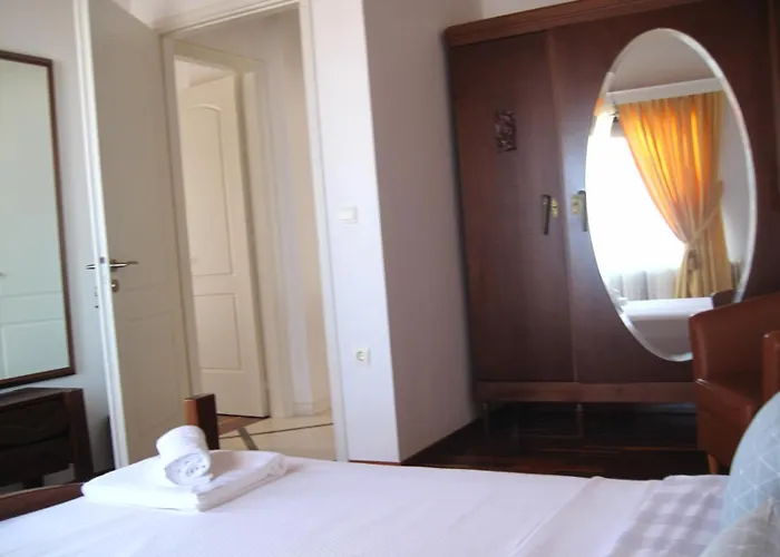 Syros Luxury Living