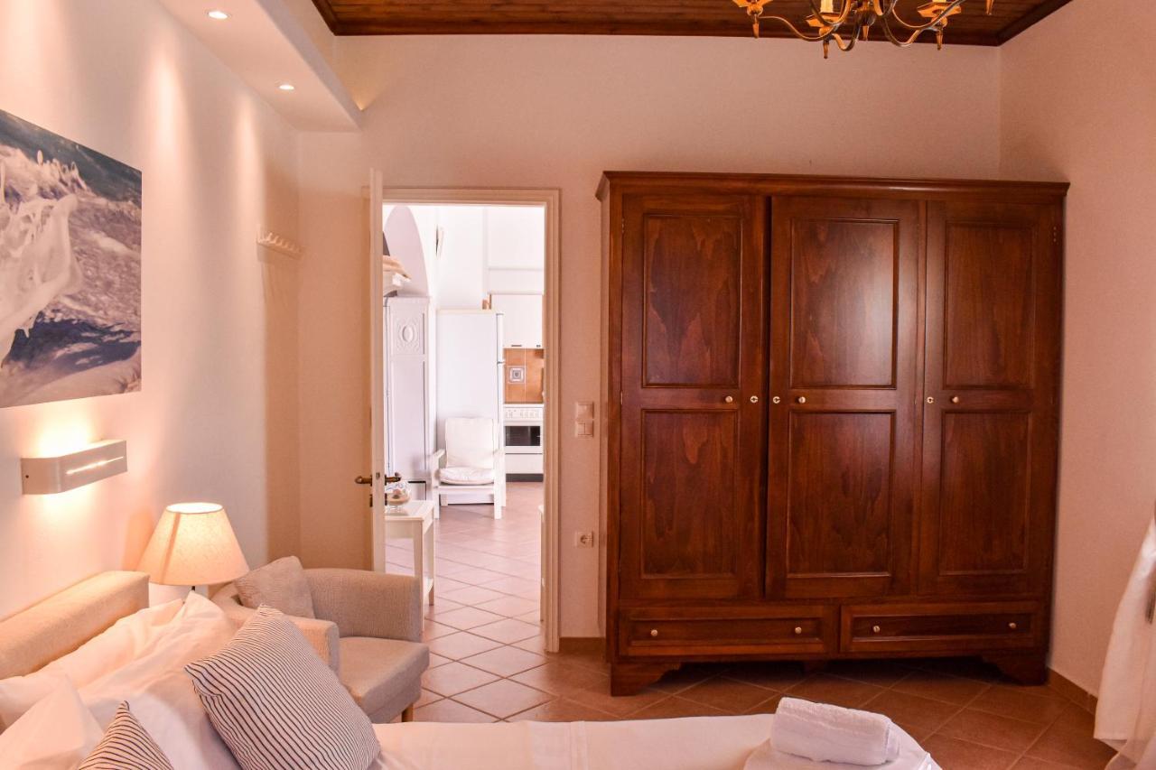 Syros Luxury Living Holiday home Rozia