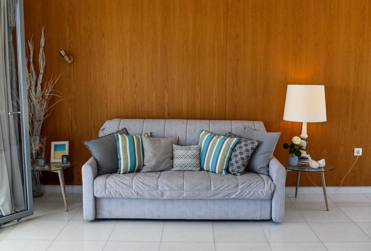 Syros Luxury Living