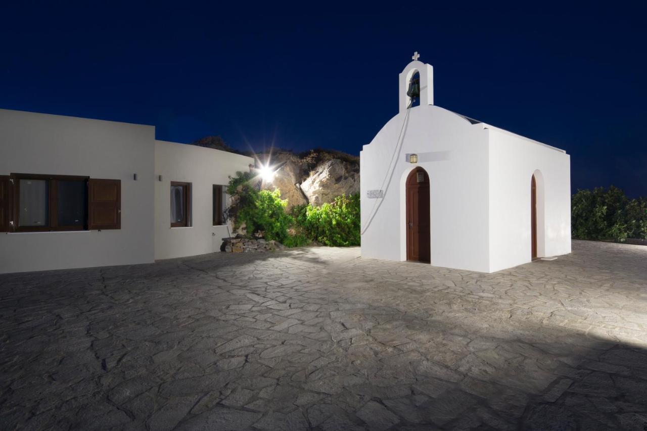 Syros Luxury Living